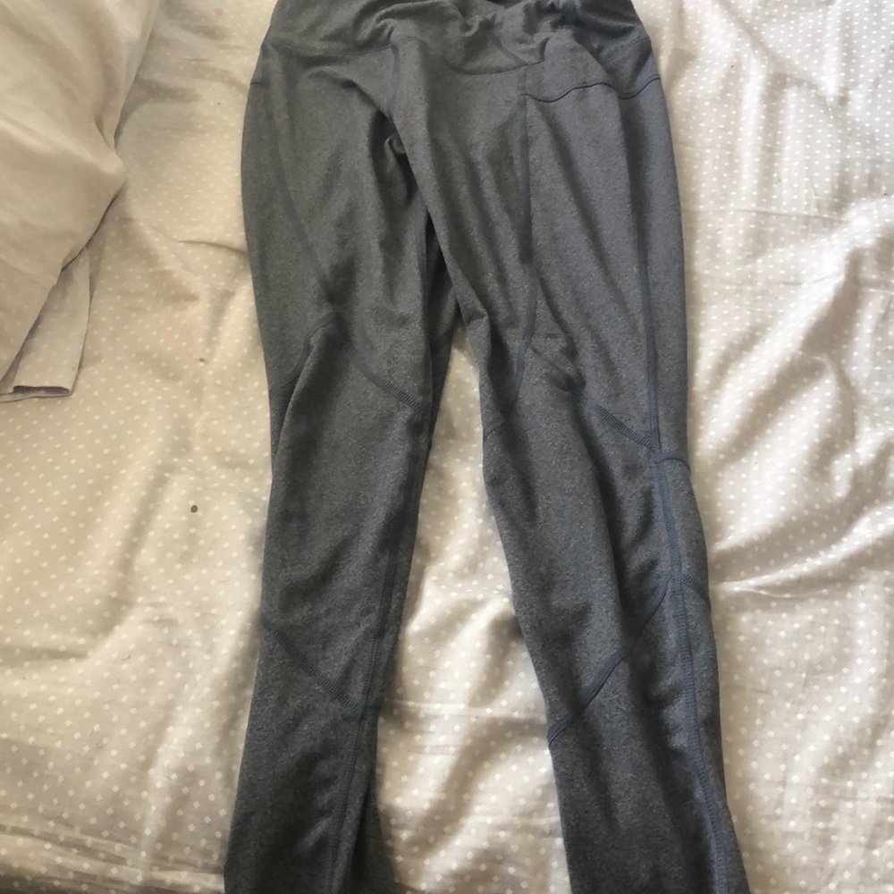 Gray leggings